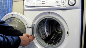 Çamaşır Makinesinin Kazanda Su Bırakması
